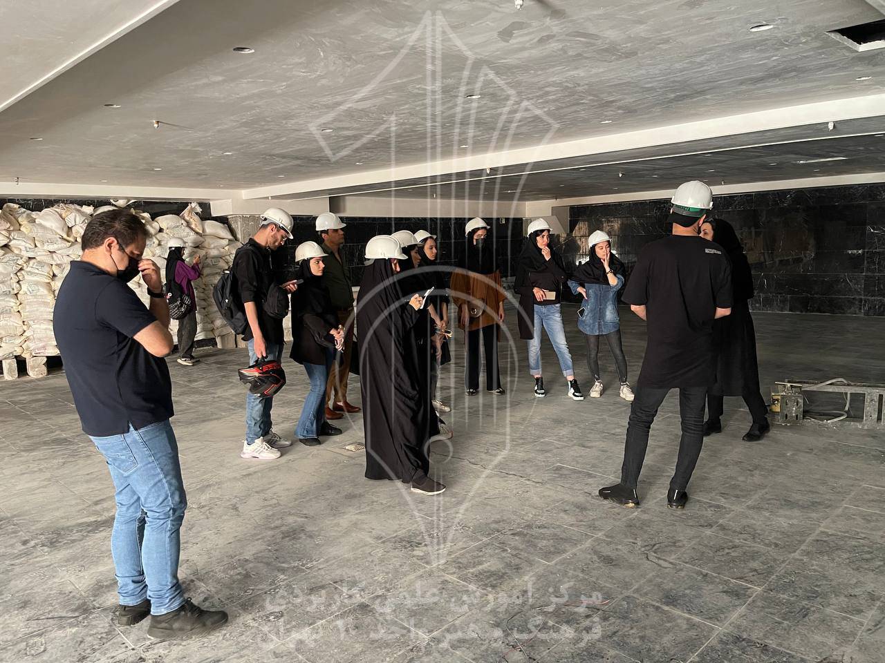 توضیحات رشته معماری درس کاربینی علمی کاربردی 