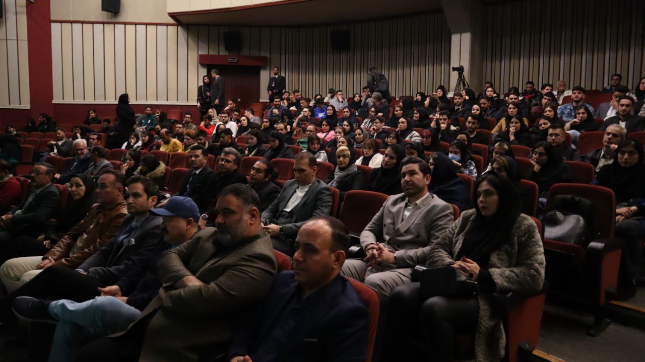 ایین نو دانشجویان علمی کاربردی 