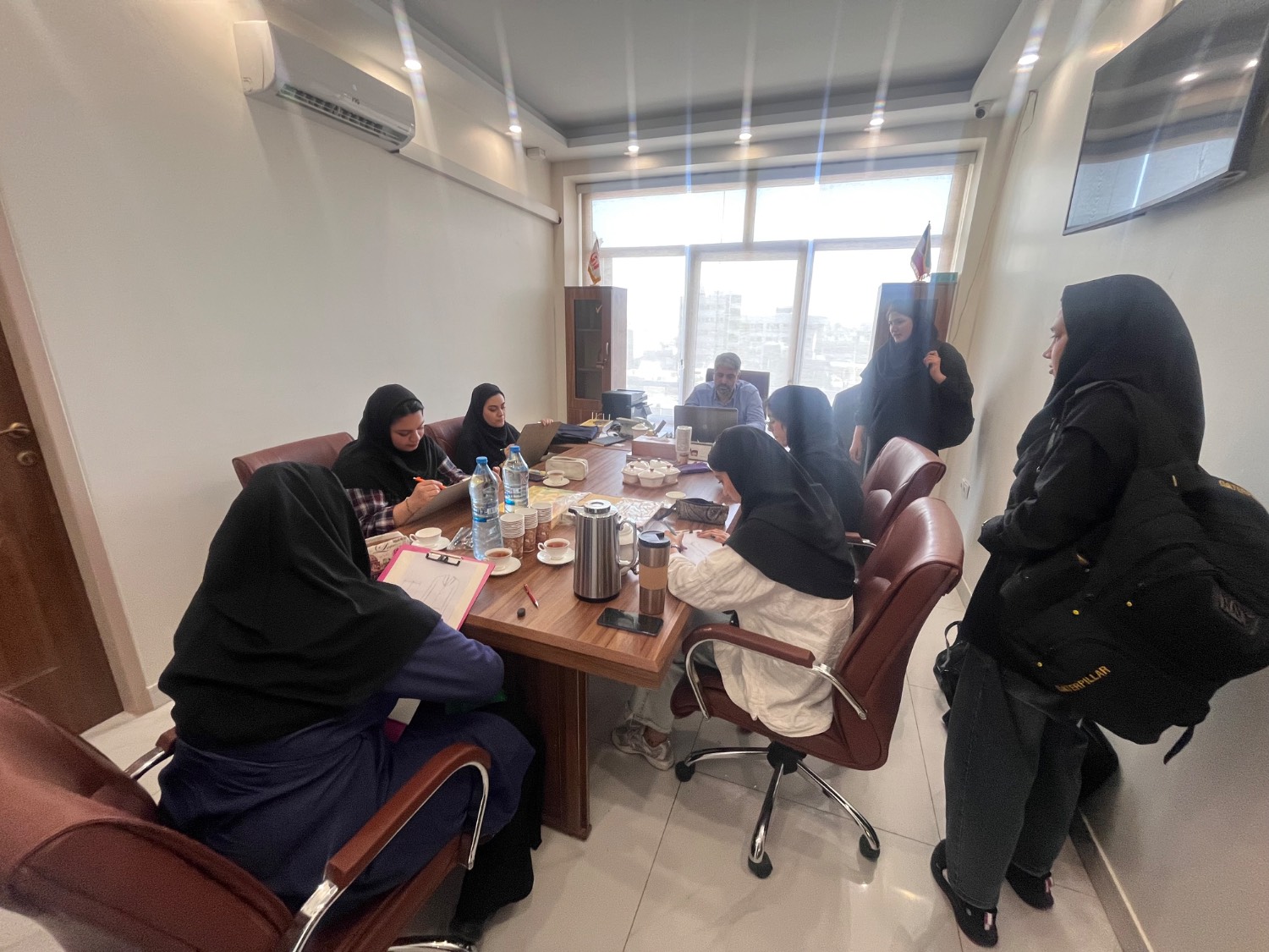 بازدید کاربینی از تولیدی آرنا طراحی دوخت 