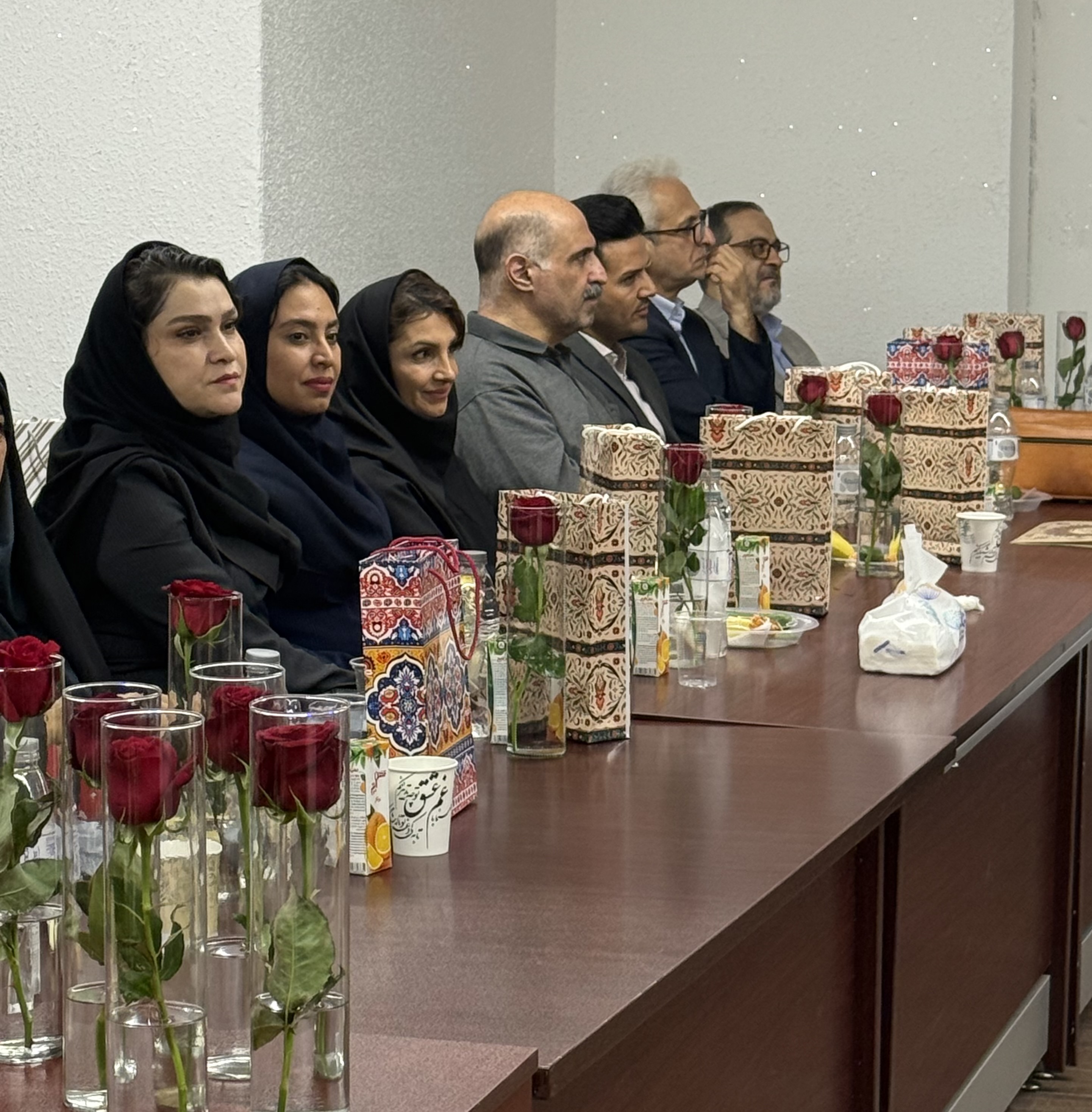علمی کاربردی واحد 10 روز استاد