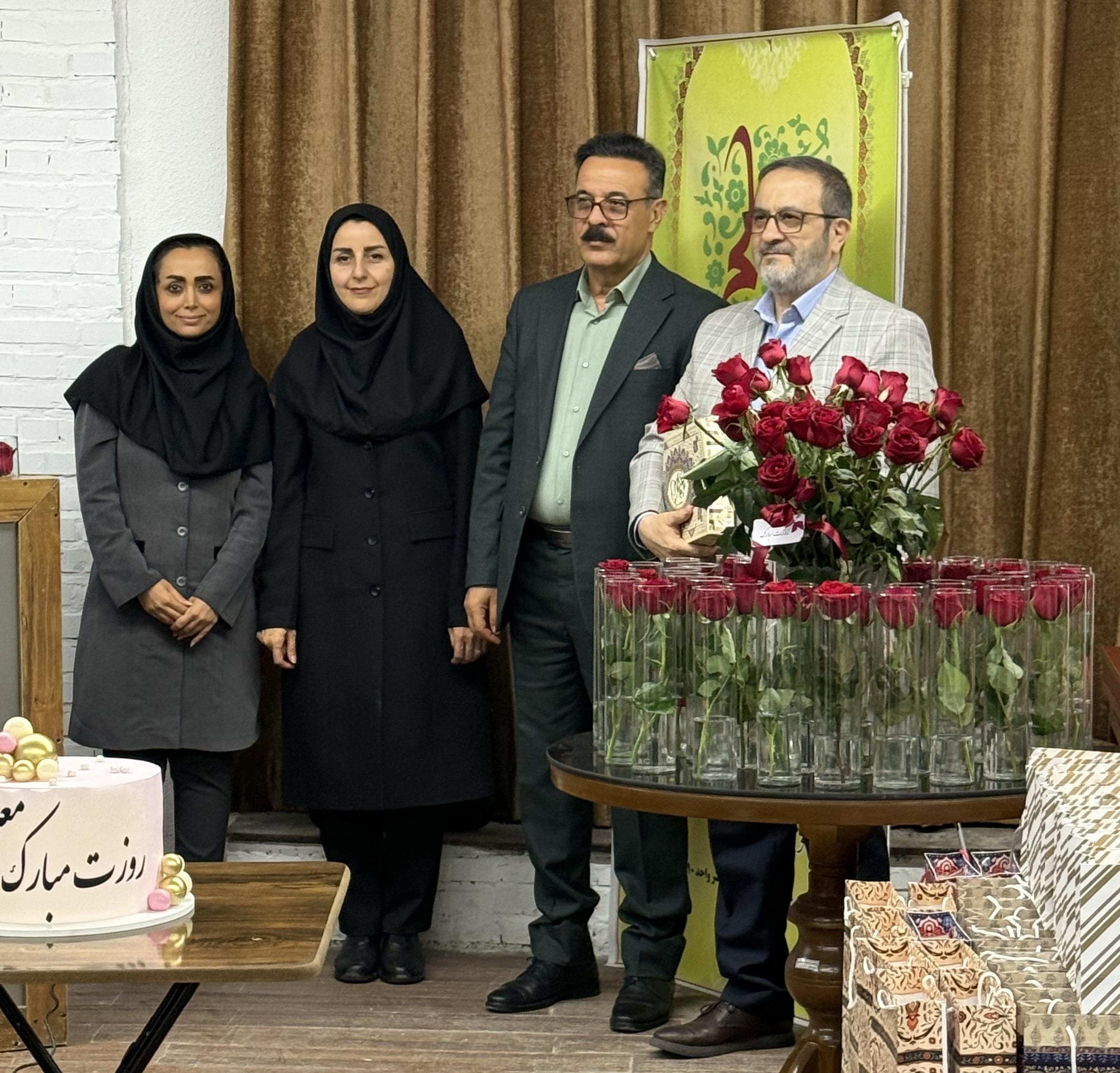 علمی کاربردی واحد 10 روز استاد